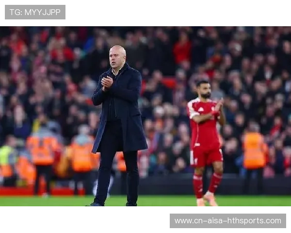 利物浦防线补强风声再起,转会市场紧张升级