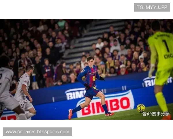 巴萨反击迅速打穿防守,拉菲尼亚再添一球
